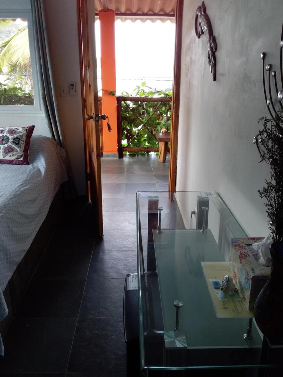Bed and Breakfast Panama Reef Puerto Lindo Екстер'єр фото